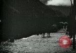 Standbild Nachwirkungen der Schlacht von Caporetto in Ersten Weltkrieg Italien, 1917, aus Sekunde 55 historischem Filmmaterial Videoclip 65675026036