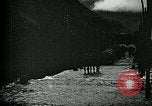 Standbild Nachwirkungen der Schlacht von Caporetto in Ersten Weltkrieg Italien, 1917, aus Sekunde 57 historischem Filmmaterial Videoclip 65675026036