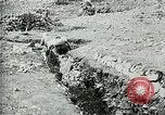 Immagine di Re Carlo IV (Imperatore Karl I) dell'Austria Ungheriaguardando le truppe Italia, 1917, secondo 11 filmato di repertorio 65675026037