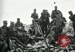 Immagine di Re Carlo IV (Imperatore Karl I) dell'Austria Ungheriaguardando le truppe Italia, 1917, secondo 39 filmato di repertorio 65675026037
