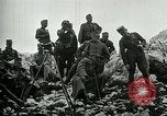 Immagine di Re Carlo IV (Imperatore Karl I) dell'Austria Ungheriaguardando le truppe Italia, 1917, secondo 46 filmato di repertorio 65675026037