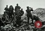 Immagine di Re Carlo IV (Imperatore Karl I) dell'Austria Ungheriaguardando le truppe Italia, 1917, secondo 50 filmato di repertorio 65675026037