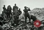Immagine di Re Carlo IV (Imperatore Karl I) dell'Austria Ungheriaguardando le truppe Italia, 1917, secondo 51 filmato di repertorio 65675026037