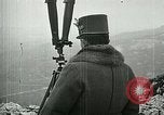 Immagine di Re Carlo IV (Imperatore Karl I) dell'Austria Ungheriaguardando le truppe Italia, 1917, secondo 58 filmato di repertorio 65675026037