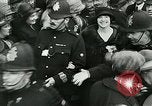 Image le Major-général Sir Alfred Knox remporte Election comme MP pour Wycombe High Wycombe Angleterre, 1924, de la seconde 56 séquences d'archives historiques vidéo 65675026040