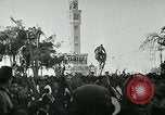 Image Mustafa Kemal Atatürk Pasha est fêté par la population Izmir Turquie, 1923, de la seconde 24 séquences d'archives historiques vidéo 65675026043