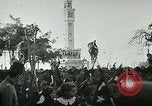Image Mustafa Kemal Atatürk Pasha est fêté par la population Izmir Turquie, 1923, de la seconde 25 séquences d'archives historiques vidéo 65675026043