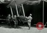 Image les cadets de l'air russe former en Angleterre l'Angleterre, 1917, de la seconde 33 séquences d'archives historiques vidéo 65675026045
