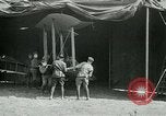 Image les cadets de l'air russe former en Angleterre l'Angleterre, 1917, de la seconde 39 séquences d'archives historiques vidéo 65675026045