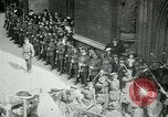 Standbild Richard Lloyd George Bath England, 1917, aus Sekunde 45 historischem Filmmaterial Videoclip 65675026051