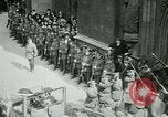 Standbild Richard Lloyd George Bath England, 1917, aus Sekunde 51 historischem Filmmaterial Videoclip 65675026051