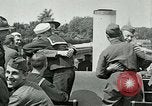 Immagine di Soldati americani off duty prima guerra mondiale di intrattenimento Maidenhead Inghilterra, 1918, secondo 23 filmato di repertorio 65675026057