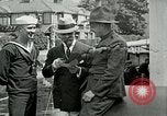 Immagine di Soldati americani off duty prima guerra mondiale di intrattenimento Maidenhead Inghilterra, 1918, secondo 24 filmato di repertorio 65675026057