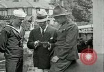 Immagine di Soldati americani off duty prima guerra mondiale di intrattenimento Maidenhead Inghilterra, 1918, secondo 25 filmato di repertorio 65675026057