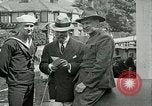 Immagine di Soldati americani off duty prima guerra mondiale di intrattenimento Maidenhead Inghilterra, 1918, secondo 27 filmato di repertorio 65675026057