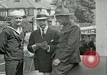 Immagine di Soldati americani off duty prima guerra mondiale di intrattenimento Maidenhead Inghilterra, 1918, secondo 28 filmato di repertorio 65675026057