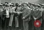 Standbild Gewerkschaft Konferenz London England Vereinigtes Königreich, 1917, aus Sekunde 15 historischem Filmmaterial Videoclip 65675026058