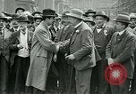 Standbild Gewerkschaft Konferenz London England Vereinigtes Königreich, 1917, aus Sekunde 18 historischem Filmmaterial Videoclip 65675026058