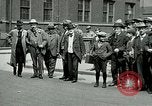 Standbild Gewerkschaft Konferenz London England Vereinigtes Königreich, 1917, aus Sekunde 27 historischem Filmmaterial Videoclip 65675026058