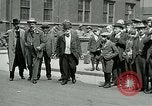 Standbild Gewerkschaft Konferenz London England Vereinigtes Königreich, 1917, aus Sekunde 29 historischem Filmmaterial Videoclip 65675026058