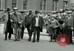 Standbild Gewerkschaft Konferenz London England Vereinigtes Königreich, 1917, aus Sekunde 30 historischem Filmmaterial Videoclip 65675026058