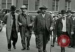 Standbild Gewerkschaft Konferenz London England Vereinigtes Königreich, 1917, aus Sekunde 33 historischem Filmmaterial Videoclip 65675026058