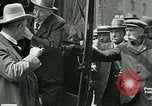 Standbild Gewerkschaft Konferenz London England Vereinigtes Königreich, 1917, aus Sekunde 35 historischem Filmmaterial Videoclip 65675026058