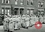 Standbild Frauen Arbeitnehmer London England Vereinigtes Königreich, 1918, aus Sekunde 8 historischem Filmmaterial Videoclip 65675026059