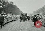 Standbild Frauen Arbeitnehmer London England Vereinigtes Königreich, 1918, aus Sekunde 34 historischem Filmmaterial Videoclip 65675026059