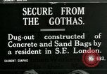 Standbild Ersten Weltkrieg era Luftschutzbunker London England Vereinigtes Königreich, 1918, aus Sekunde 1 historischem Filmmaterial Videoclip 65675026060