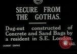 Standbild Ersten Weltkrieg era Luftschutzbunker London England Vereinigtes Königreich, 1918, aus Sekunde 5 historischem Filmmaterial Videoclip 65675026060
