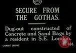 Standbild Ersten Weltkrieg era Luftschutzbunker London England Vereinigtes Königreich, 1918, aus Sekunde 6 historischem Filmmaterial Videoclip 65675026060