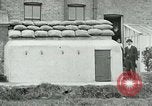 Standbild Ersten Weltkrieg era Luftschutzbunker London England Vereinigtes Königreich, 1918, aus Sekunde 11 historischem Filmmaterial Videoclip 65675026060