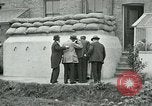 Standbild Ersten Weltkrieg era Luftschutzbunker London England Vereinigtes Königreich, 1918, aus Sekunde 38 historischem Filmmaterial Videoclip 65675026060