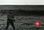 Standbild französischer Soldaten Frankreich, 1915, aus Sekunde 24 historischem Filmmaterial Videoclip 65675026079