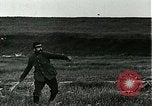 Standbild französischer Soldaten Frankreich, 1915, aus Sekunde 25 historischem Filmmaterial Videoclip 65675026079