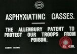 Standbild Allenbury Gasmaske im 1 Weltkrieg England, Vereinigtes Königreich, 1915, aus Sekunde 4 historischem Filmmaterial Videoclip 65675026081