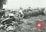 Standbild Allenbury Gasmaske im 1 Weltkrieg England, Vereinigtes Königreich, 1915, aus Sekunde 7 historischem Filmmaterial Videoclip 65675026081