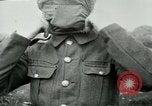 Standbild Allenbury Gasmaske im 1 Weltkrieg England, Vereinigtes Königreich, 1915, aus Sekunde 37 historischem Filmmaterial Videoclip 65675026081