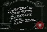 Image scènes dans Petrograd peu après la Révolution d'octobre soviétique Saint Petersburg Russie soviétique, 1917, de la seconde 4 séquences d'archives historiques vidéo 65675026082