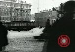 Image scènes dans Petrograd peu après la Révolution d'octobre soviétique Saint Petersburg Russie soviétique, 1917, de la seconde 13 séquences d'archives historiques vidéo 65675026082