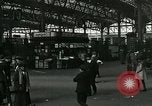 Standbild Britische Eisenbahnerstreik London England, 1919, aus Sekunde 17 historischem Filmmaterial Videoclip 65675026083