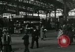Standbild Britische Eisenbahnerstreik London England, 1919, aus Sekunde 18 historischem Filmmaterial Videoclip 65675026083