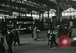 Standbild Britische Eisenbahnerstreik London England, 1919, aus Sekunde 20 historischem Filmmaterial Videoclip 65675026083