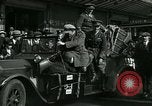 Standbild Britische Eisenbahnerstreik London England, 1919, aus Sekunde 33 historischem Filmmaterial Videoclip 65675026083