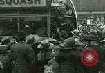 Standbild Britische Eisenbahnerstreik London England, 1919, aus Sekunde 54 historischem Filmmaterial Videoclip 65675026083