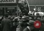 Standbild Britische Eisenbahnerstreik London England, 1919, aus Sekunde 55 historischem Filmmaterial Videoclip 65675026083