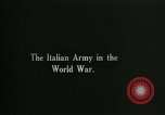 Standbild italienische Truppen in Ersten Weltkrieg Italien, 1917, aus Sekunde 15 historischem Filmmaterial Videoclip 65675026087