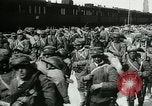 Standbild italienische Truppen in Ersten Weltkrieg Italien, 1917, aus Sekunde 25 historischem Filmmaterial Videoclip 65675026087