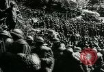 Standbild italienische Truppen in Ersten Weltkrieg Italien, 1917, aus Sekunde 28 historischem Filmmaterial Videoclip 65675026087